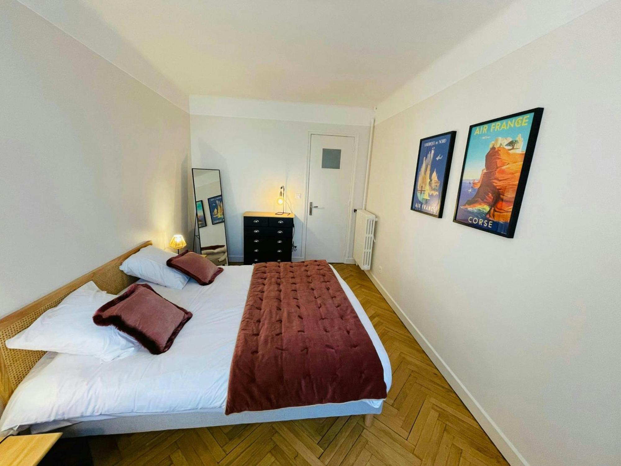 Lappart Den Face Hyper-Centreprestigieux Reims Exterior photo